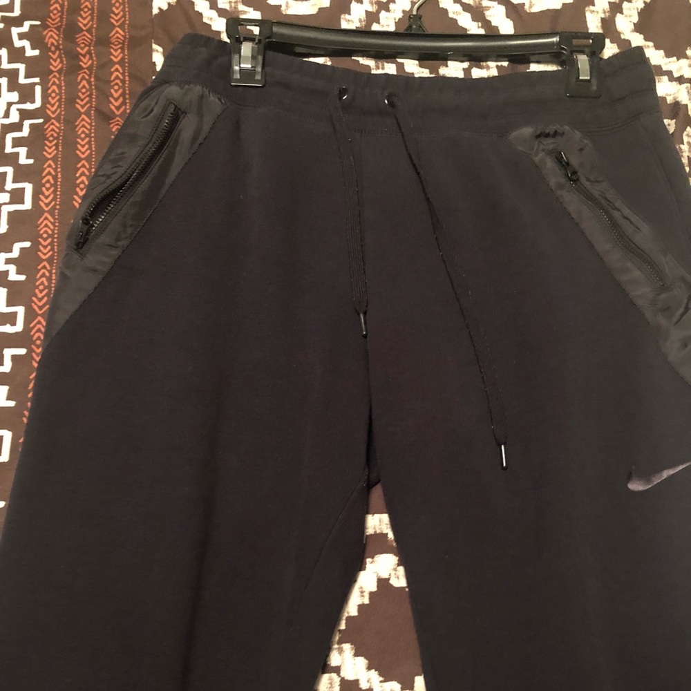Nike fleece pants